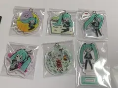 初音ミク アクリルキーホルダー ダイソー