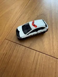トミカ NOTE e-POWER パトロールカー