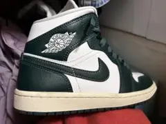 Air Jordan ハイカットスニーカー ホワイト/ダークグリーン