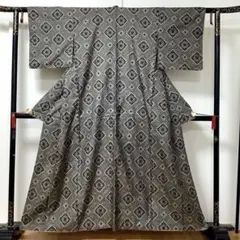 【彦兵衛mini】3,000円スタート！希少！龍郷・正絹本場泥大島紬〜赤・青〜