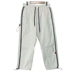 Item thumbnail for item 1b0a4c08-bd3b-4c45-bddc-e640a8df691b