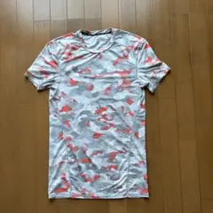 H&M スポーツトレーニング メンズ迷彩柄 Tシャツ XS