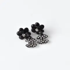CHANEL ココマーク 02A ピアス カメリア 美品 ラインストーン