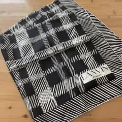 LANVIN シルクストール 黒白 箱付き
