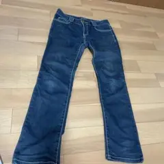 ビスコンティのデニムパンツ