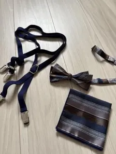 【3点セット】蝶ネクタイ　チーフ　サスペンダー