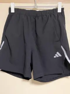 adidas ランニングパンツ　インナー付き