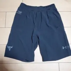 Under Armour Project Rock ブラックショートパンツ　M