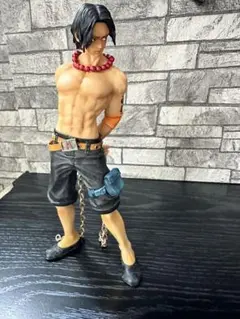 ワンピース エース フィギュア