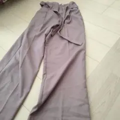 GU　ワイドパンツ