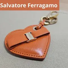 美品 フェラガモ キーリング Ferragamo レザー ハート キーホルダー