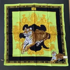 ヴェルサーチ　４枚入り　ハンカチ 2025年最新】VERSACE レディース ハンカチの人気アイテム - メルカリ