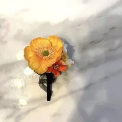【美品】ブートニア　オレンジ　造花