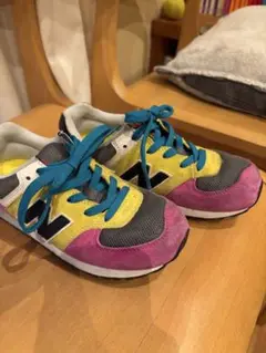 デニムダンガリー　New Balanceコラボ　21.5cm