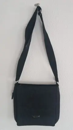 AMICA MODA ブラックショルダーバッグ