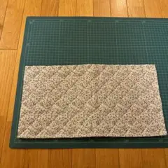 リバティ　キルティング生地 約40cm x 20cm