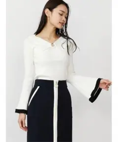 定価16,500円✨ TONAL トーナル　クロスリングフレアスリーブリブニット