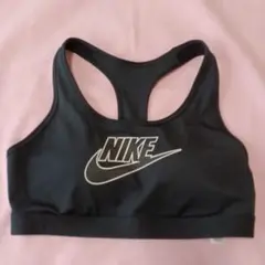 NIKE Ｌサイズ　スポーツブラ 新品タグ付き 黒