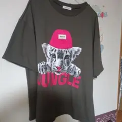 美品●しまむら●aquaist●ヒョウイラスト●Tシャツ●大きいサイズ●