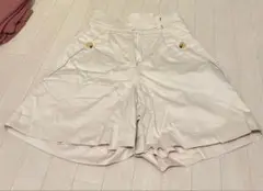 KAGINI ホワイト ショートパンツ ハーフパンツ