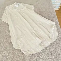 美品新品タグ♥︎ボーイズルーム♥︎ロングシャツ【M】クリームゆったりシアー体型カバー