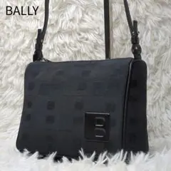 美品✨バリー ショルダーバッグ ブラック キャンバス レザー 総ロゴ ロゴ型押し