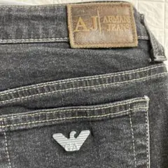 アルマーニ 黒グレーダメージデニム