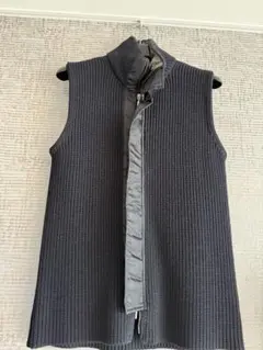 ARMANI ジップアップ ノースリーブベスト