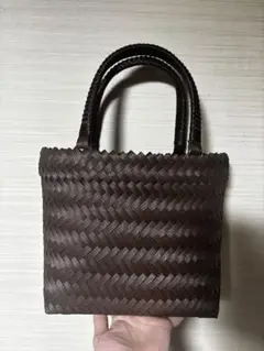 ダークブラウン かごバッグ　着画あり