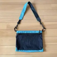 Shelt X-PACサコッシュ エメラルドグリーン×ブラック