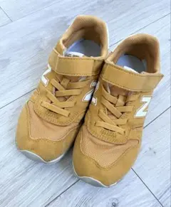 new balance▽キッズ スニーカー 20cm オレンジ