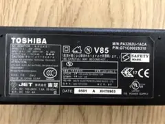 TOSHIBA　 ACアダプター　 PA3282U-1ACA