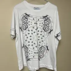 新品未使用　試着のみ　ZARA バンダナ風プリント 半袖Tシャツ