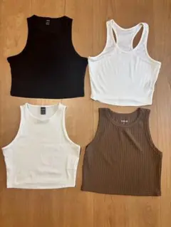 タンクトップセット✩お腹チラ見せ✩未使用に近い 黒 白 茶色 4点セット