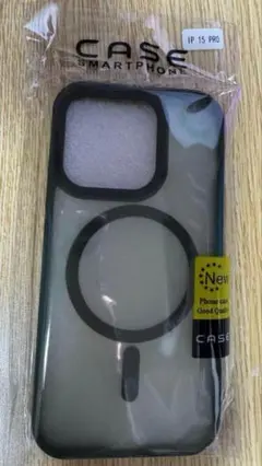 iPhone 15 Pro用 MagSafe対応ケース ダークグリーン
