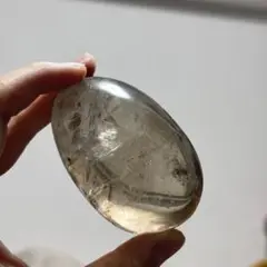 スモーキークォーツ　135g 握り石　NO.280