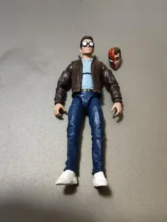 マーベルレジェンド　スパイダーマン　ピーターパーカー