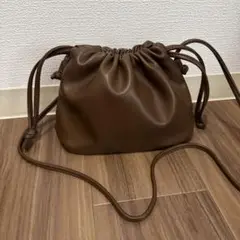 ディスコート　巾着ショルダーバッグ