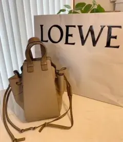 LOEWE ハンモック ベージュ美品