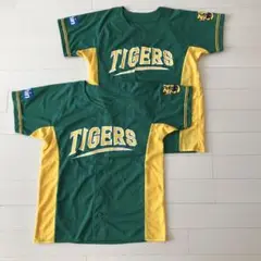①阪神タイガース　応援ユニフォームＦ（同種２枚セット・未使用）