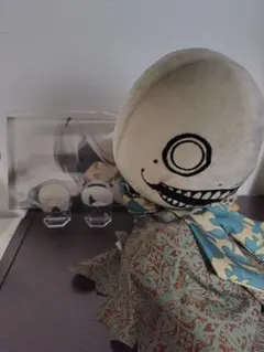 ニアオートマタ エミール　ぬいぐるみ キャンバスボード　アクスタ