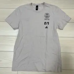 adidas ライトグレー Tシャツ