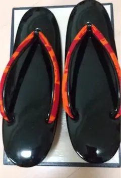 Item thumbnail for item 6103e372-f737-4587-840b-080b198f608b