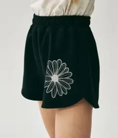 Mardi Mercredi MINI SWEAT SHORTS FLOWER