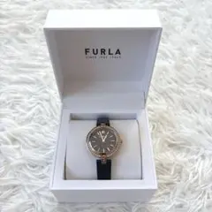 FURLA フルラ　腕時計　ウォッチ　ジェニュインレザー　装飾　ケース付き