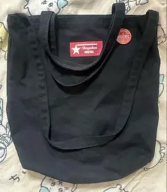 おそ松　缶バッジ付きトートバッグ