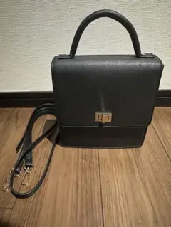 Loose/ ルース　2way スクエアショルダーミニバッグ　ブラック