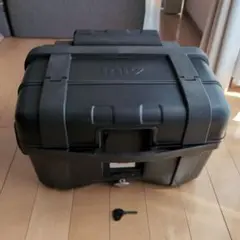 Item thumbnail for item 8b5a05ee-bb6b-4406-8235-b9c1c3ba72b7