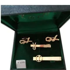 金色 カフスボタン ネクタイピン セット