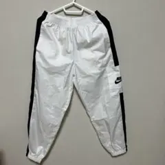 Item thumbnail for item 12a99597-9393-49e4-bd39-505917a0e13c